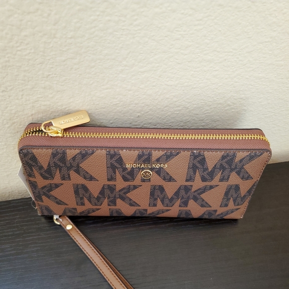 Michael kors Jet Set Large Travel Continental Wallet - Picture 2 of 8